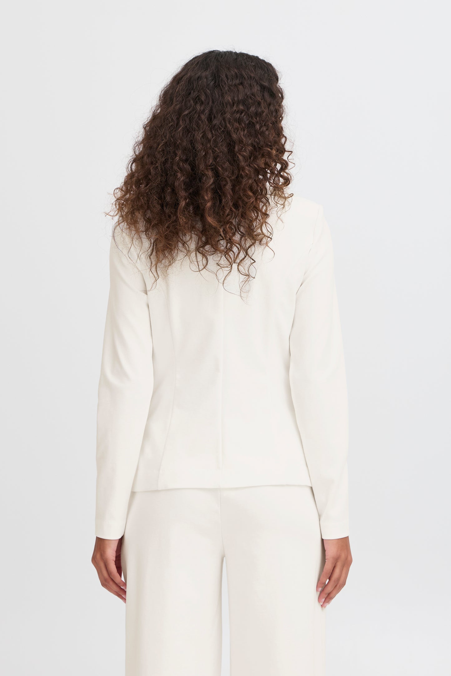 IH KATE BLAZER CLOUD DANCER 20101801