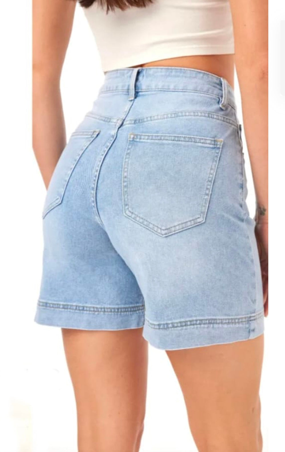 DENIM SHORTS