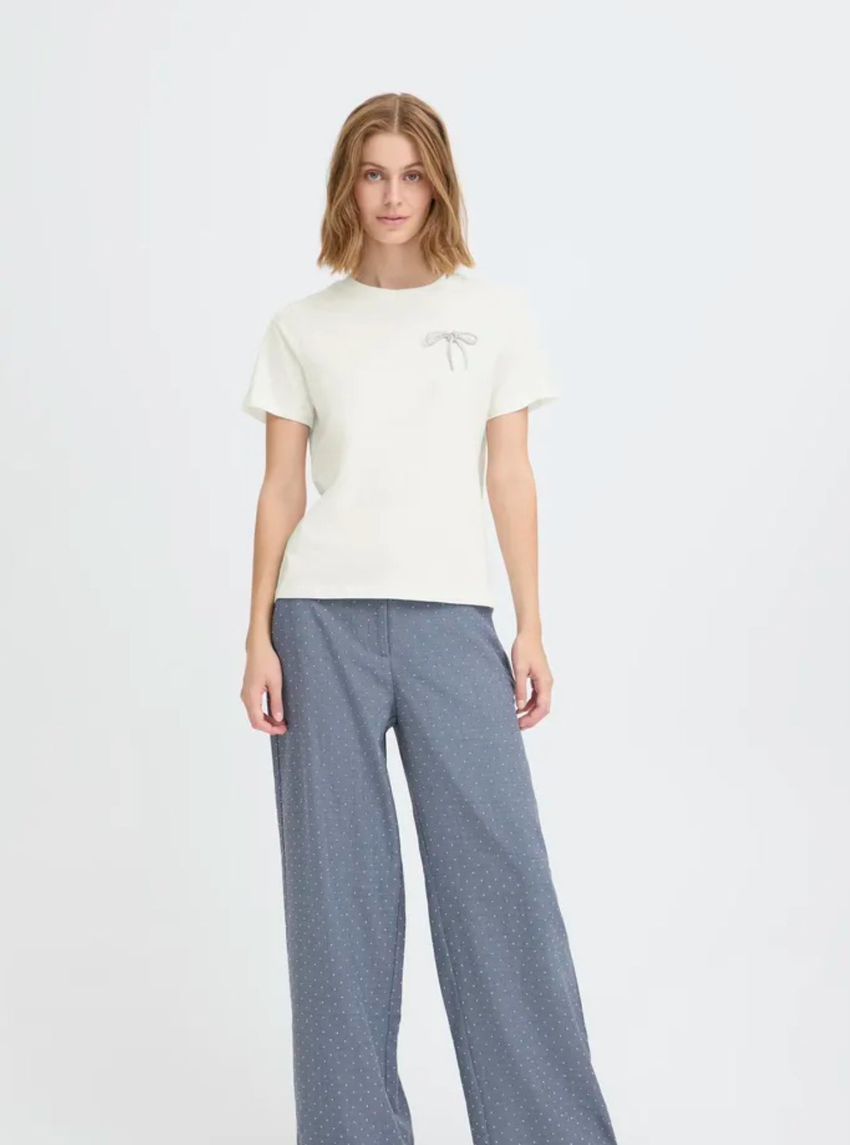 ICHI KAMILLE SS TSHIRT CLOUD DANCER BOW BROOCH 20124728
