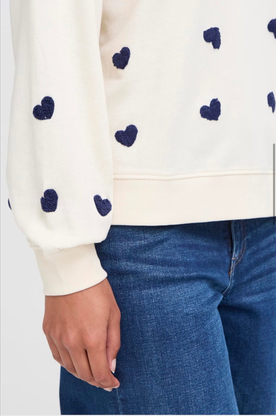 ICHI KASURA PATRIOT BLUE HEART SWEATSHIRT 20124128