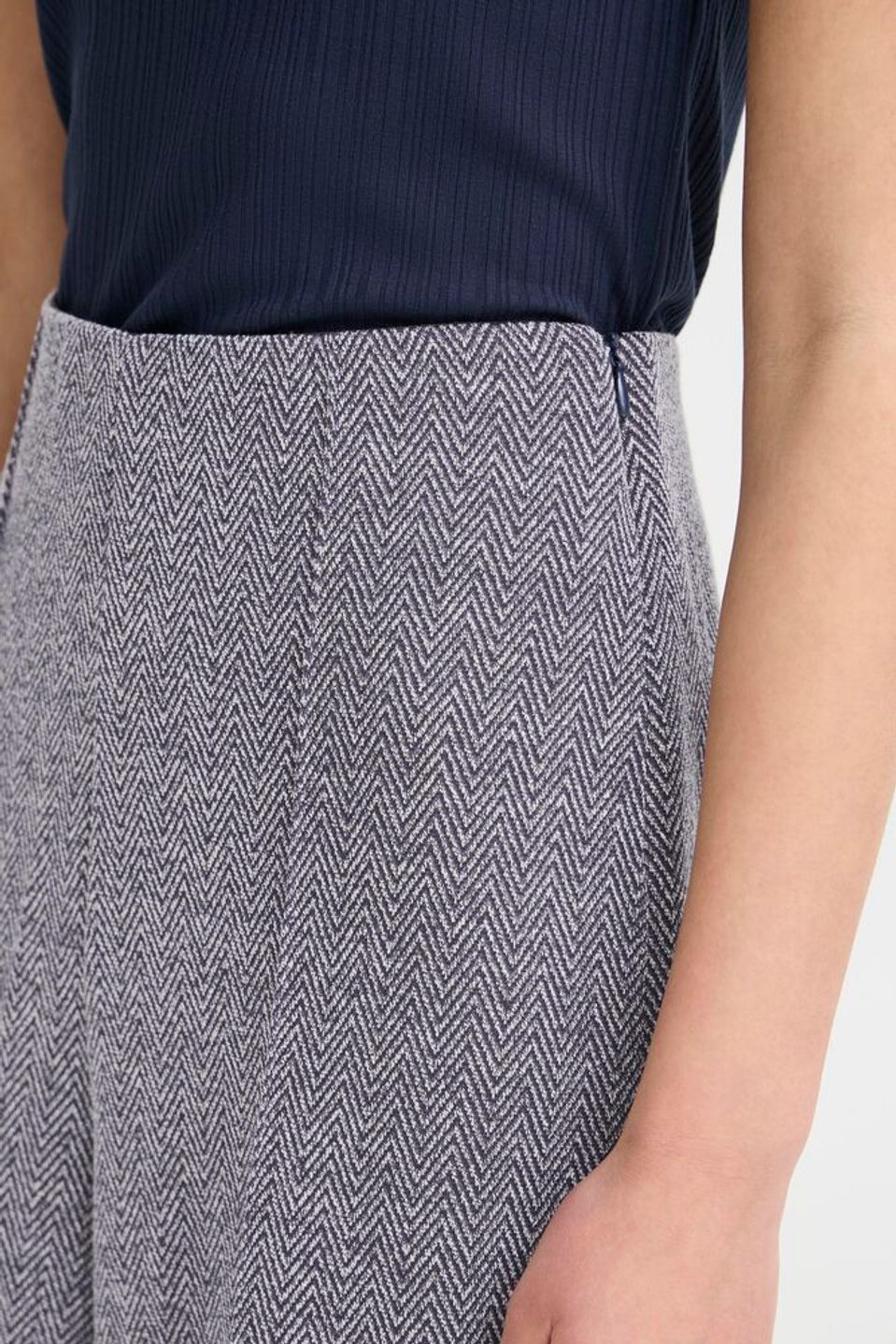 ICHI KATE JACQUARD TROUSERS PATRIOT BLUE HERRINGBONE 20121602