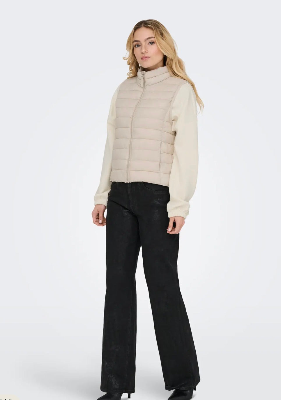 ONLY TAHIA LW QUILTED WAISTCOAT - PUMICE STONE
