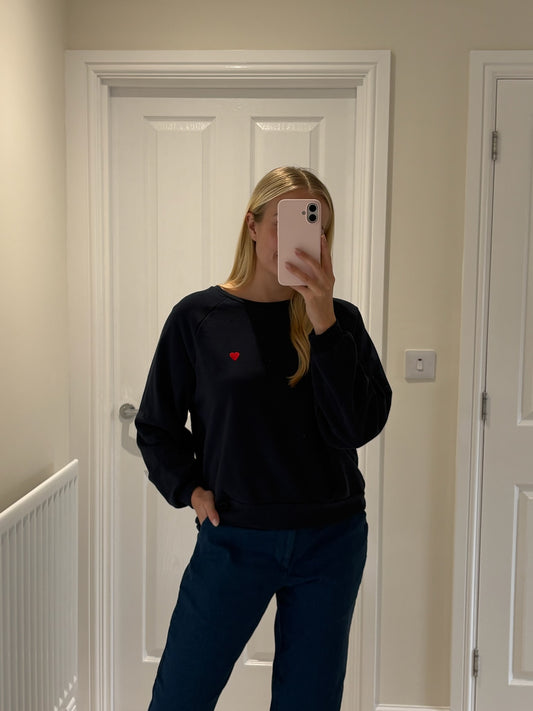 PIECES GRETA LS EMB SWEATSHIRT - SKY CAPTAIN / RED HEART