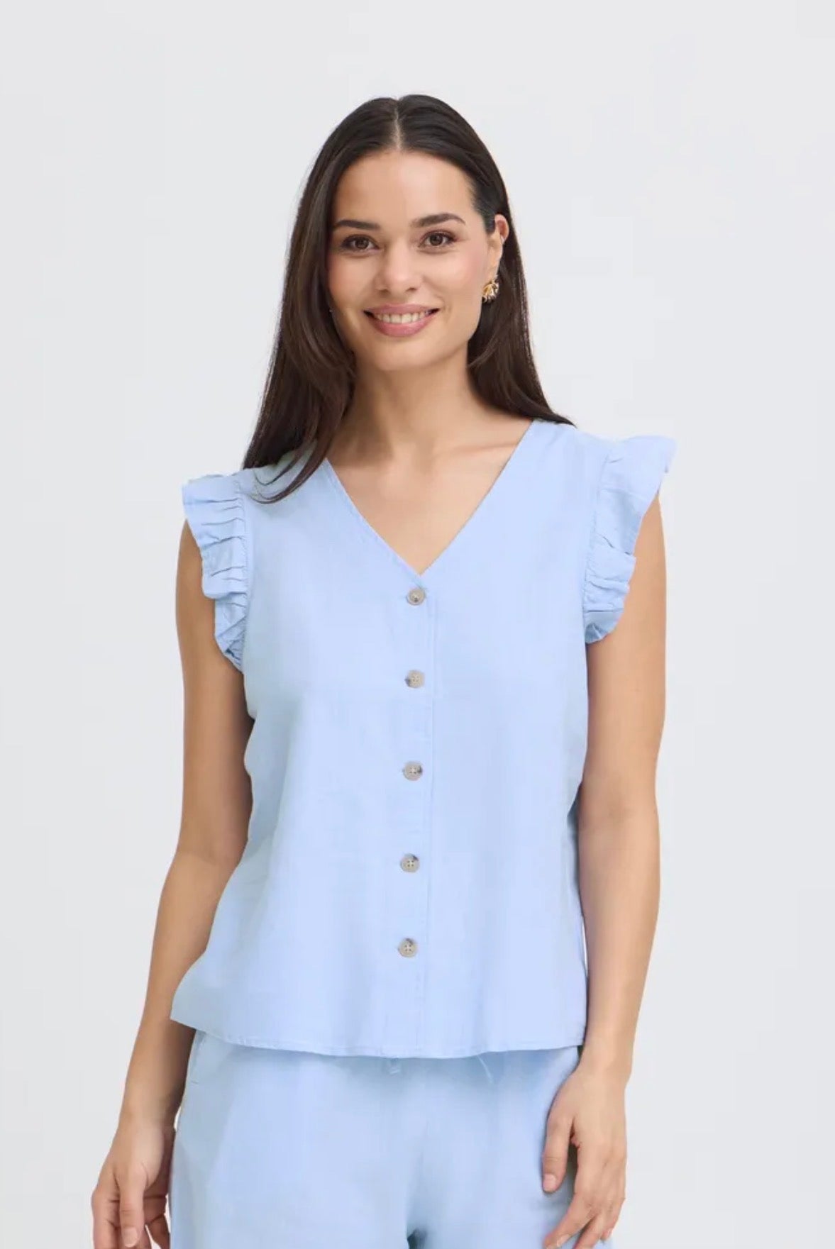 B YOUNG FALAKKA RUFFLE SHIRT 20816604 WINDSURFER BLUE