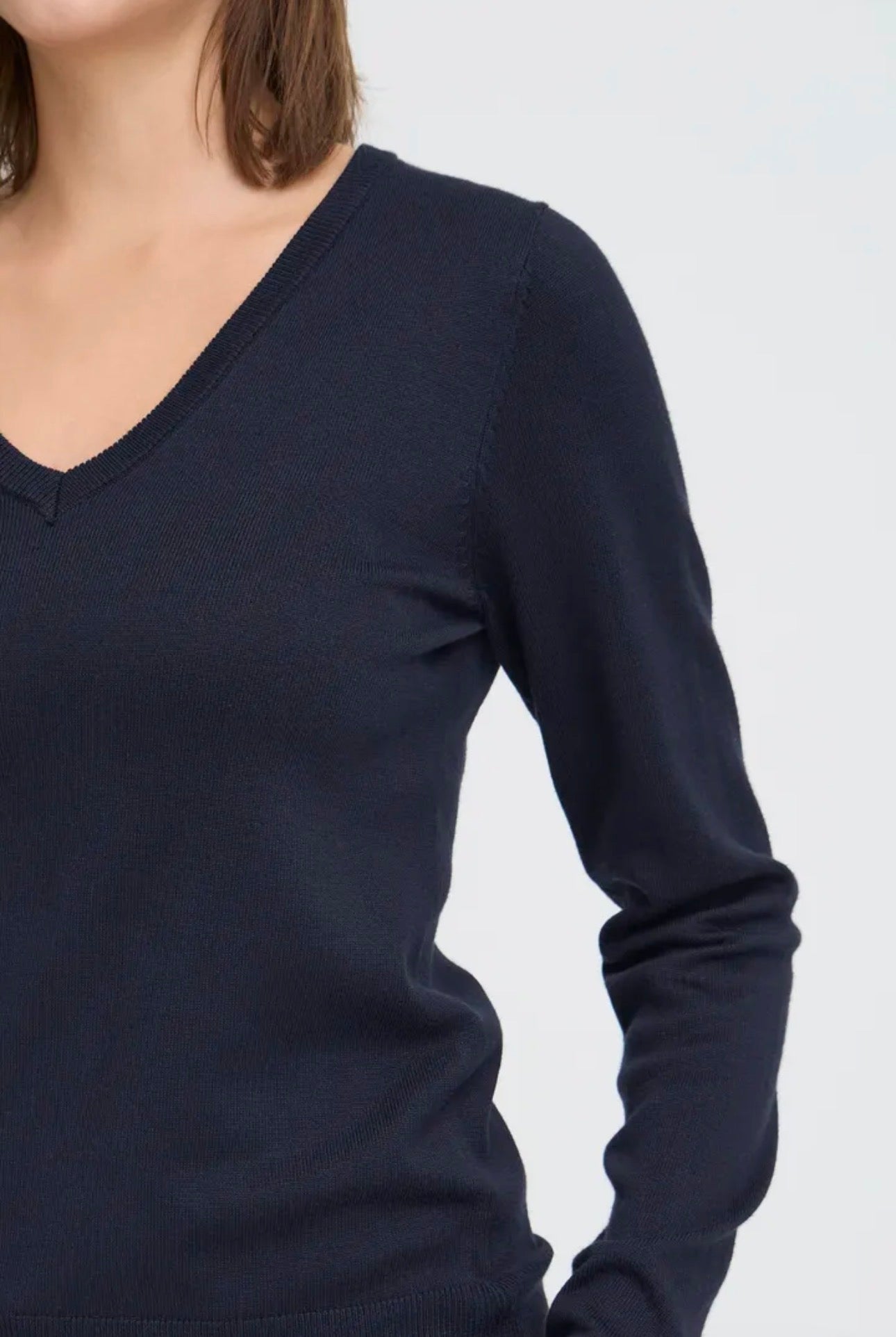 ICHI LULS V-NECK LS JUMPER - TOTAL ECLIPSE