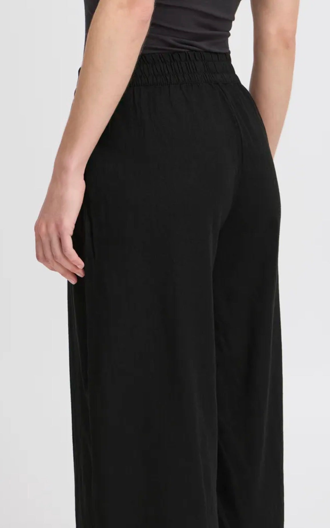 B YOUNG FALAKKA CROP TROUSERS 20813083 BLACK