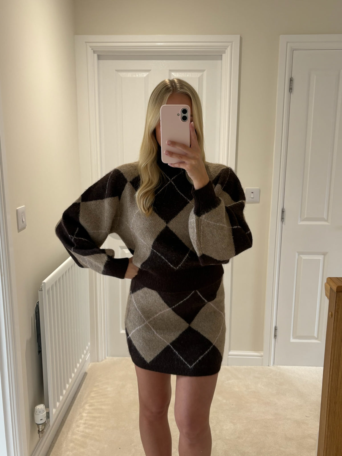VERO MODA DARLA SHORT SKIRT - CHOCOLATE TORTE / W SILVER