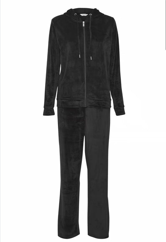 B YOUNG MITZA LOUNGE SET BLACK