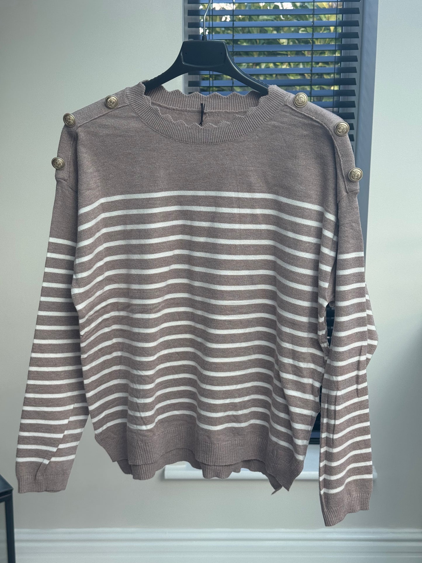 MOCHA STRIPED LS JUMPER SCALLOP NECK