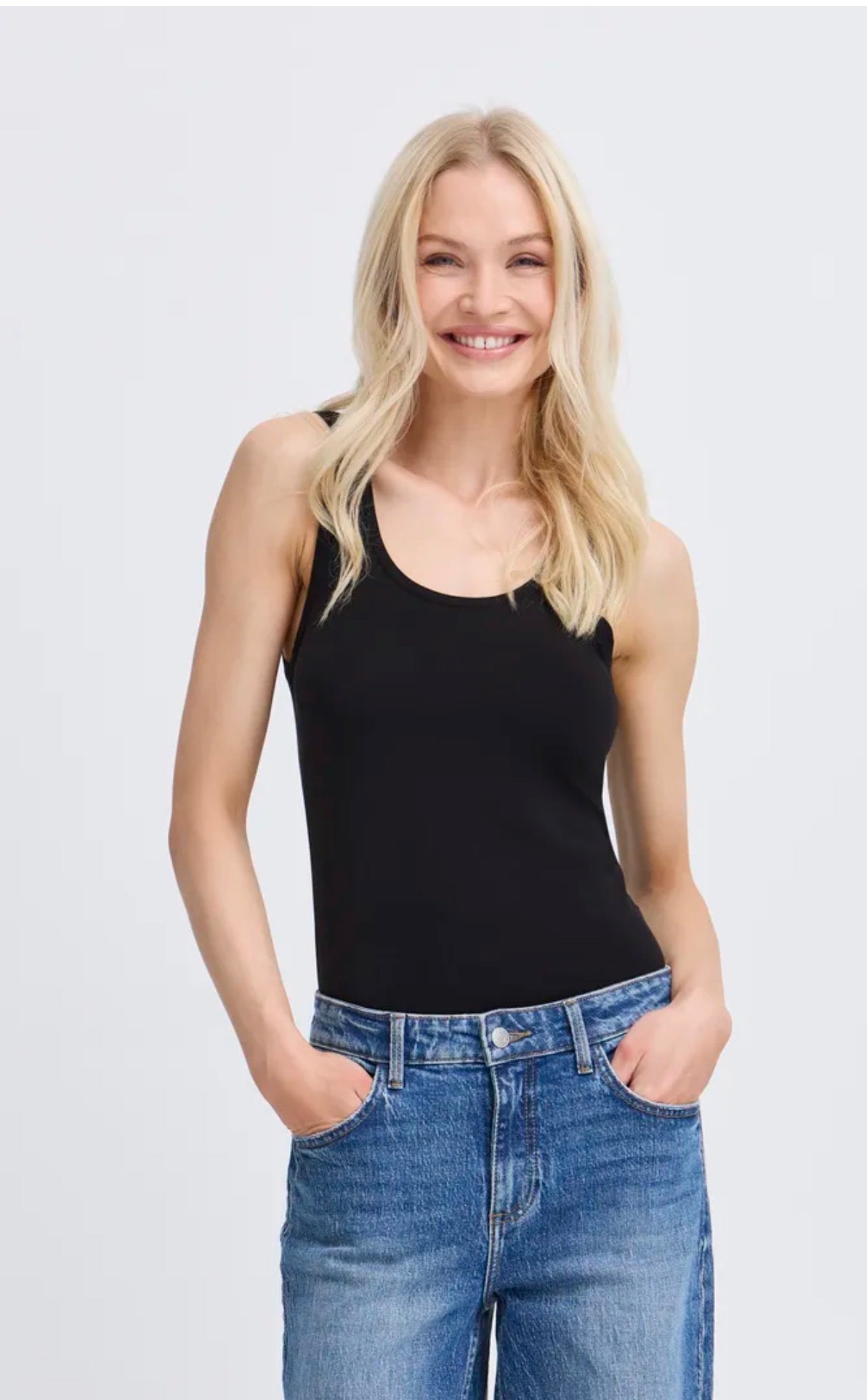 B YOUNG PAMILA VEST TOP 20801991 BLACK