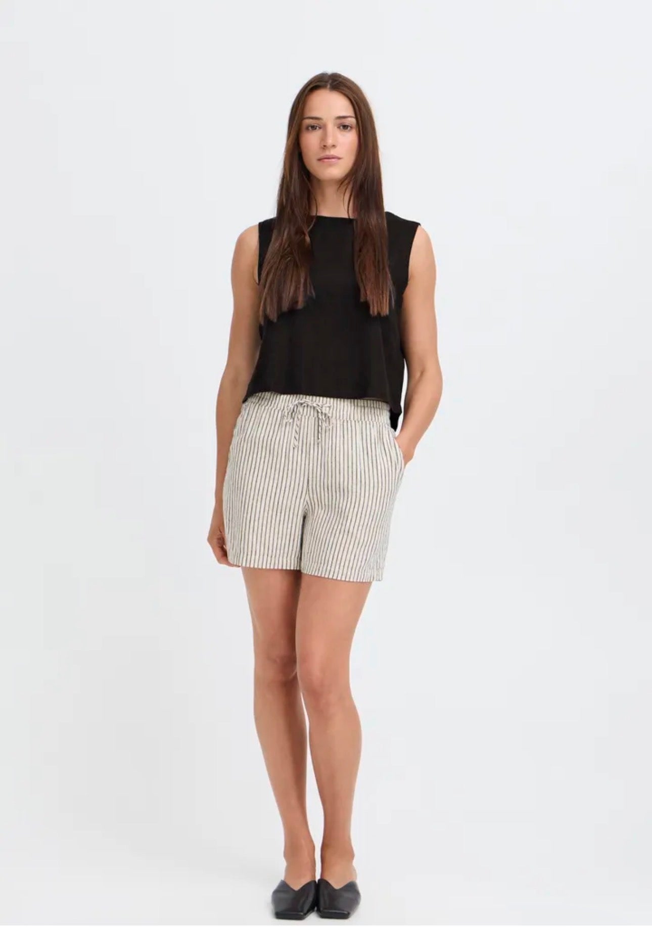 B YOUNG FALAKKA O-NECK BUTTON BACK TOP 20818824 METEORITE