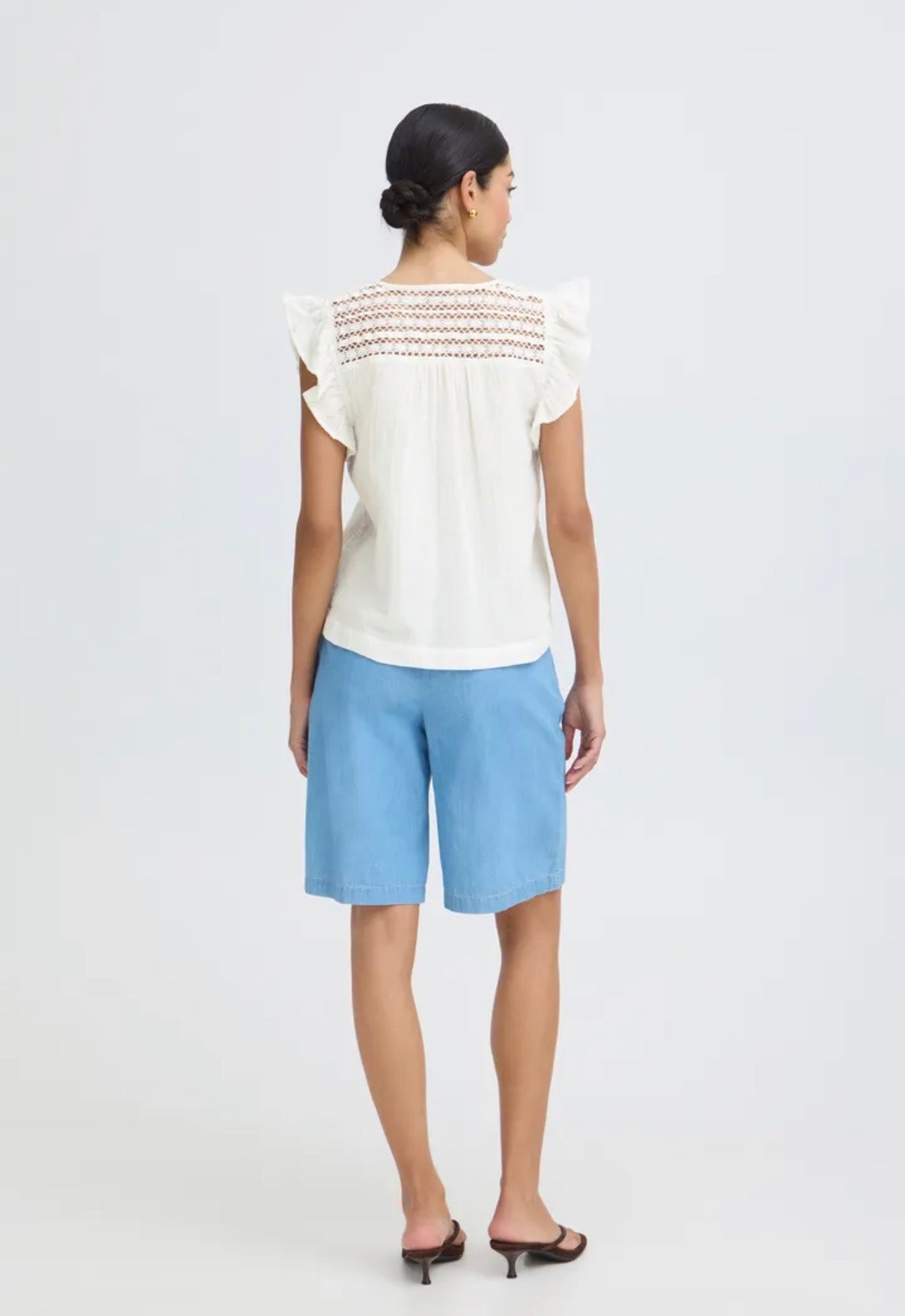B YOUNG IBERLIN FRILL BLOUSE MARSHMALLOW