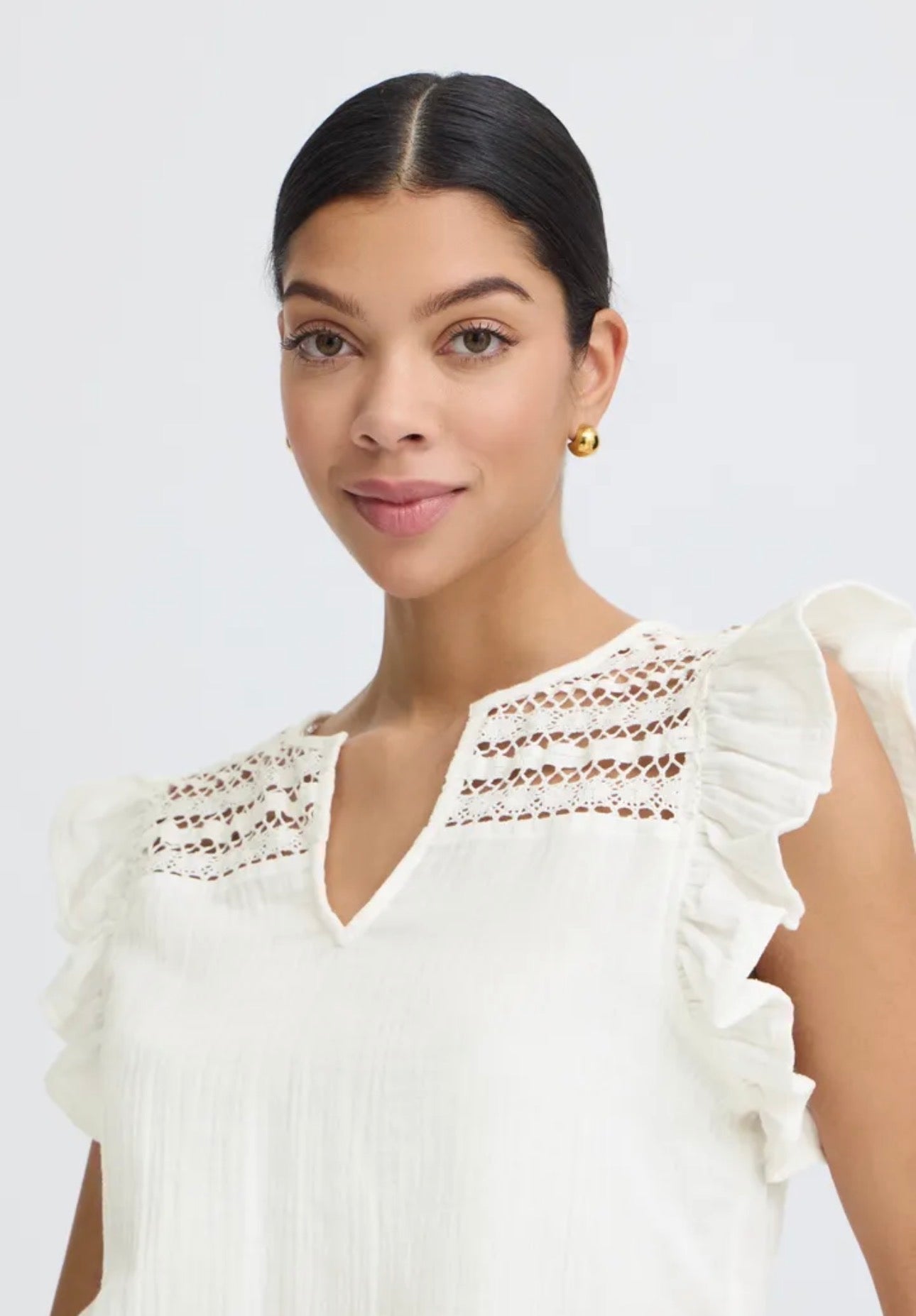 B YOUNG IBERLIN FRILL BLOUSE MARSHMALLOW