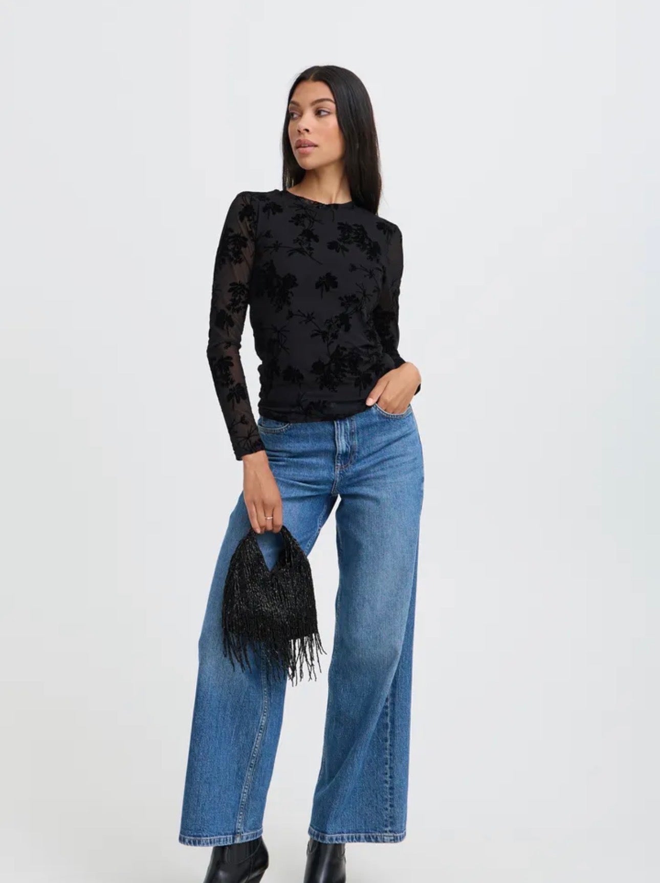 B YOUNG RIMESHA LS TOP IN METEORITE BLACK