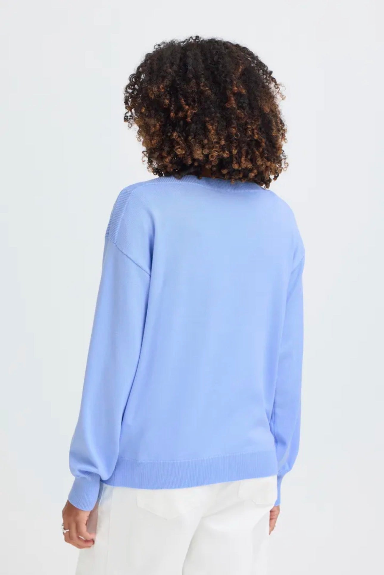 ICHI LULS BOAT NECK LS PULLOVER in POWDER BLUE