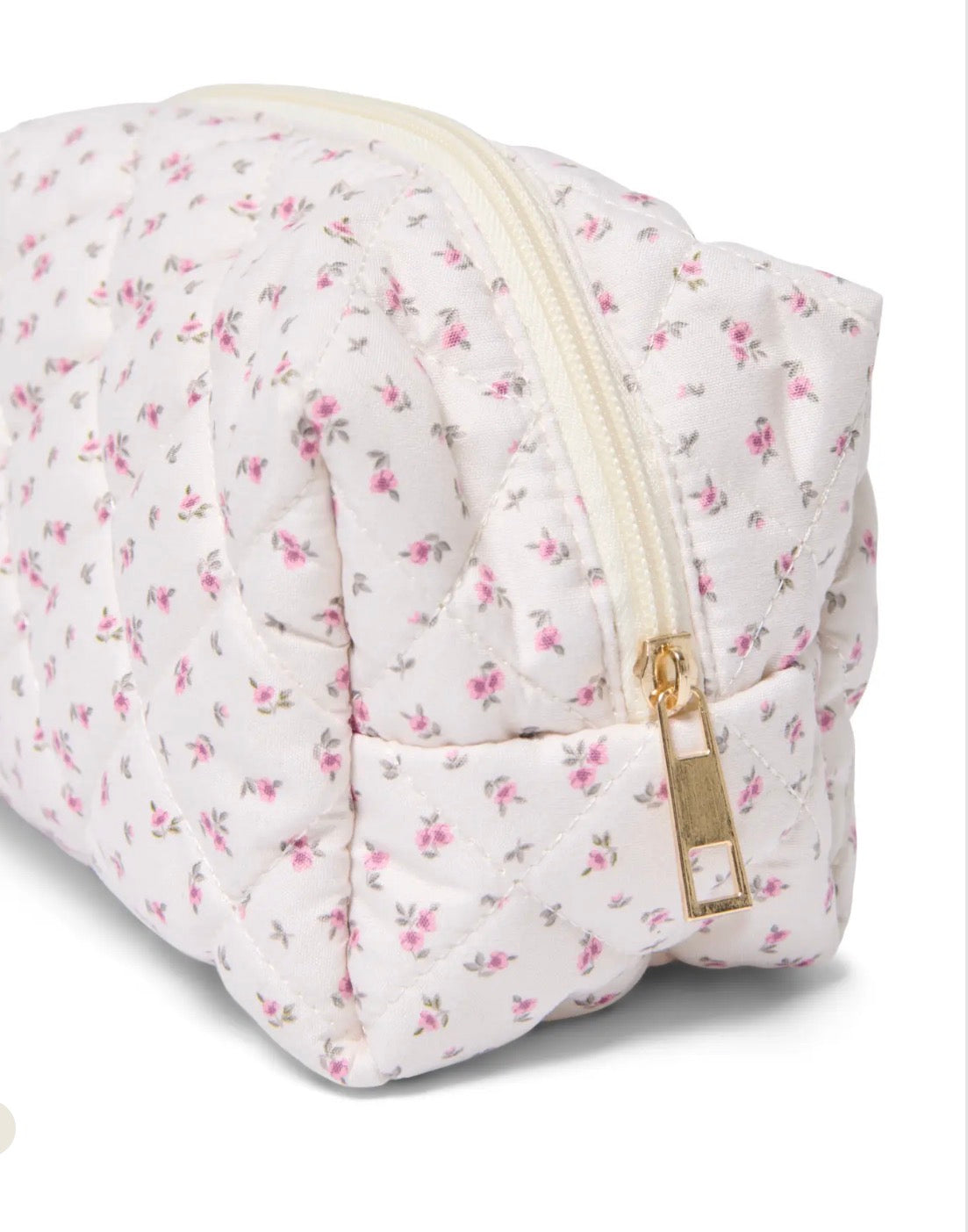 ONLY LALISA QUILTED COSMETIC BAG IN 2 COLOUR WAYS