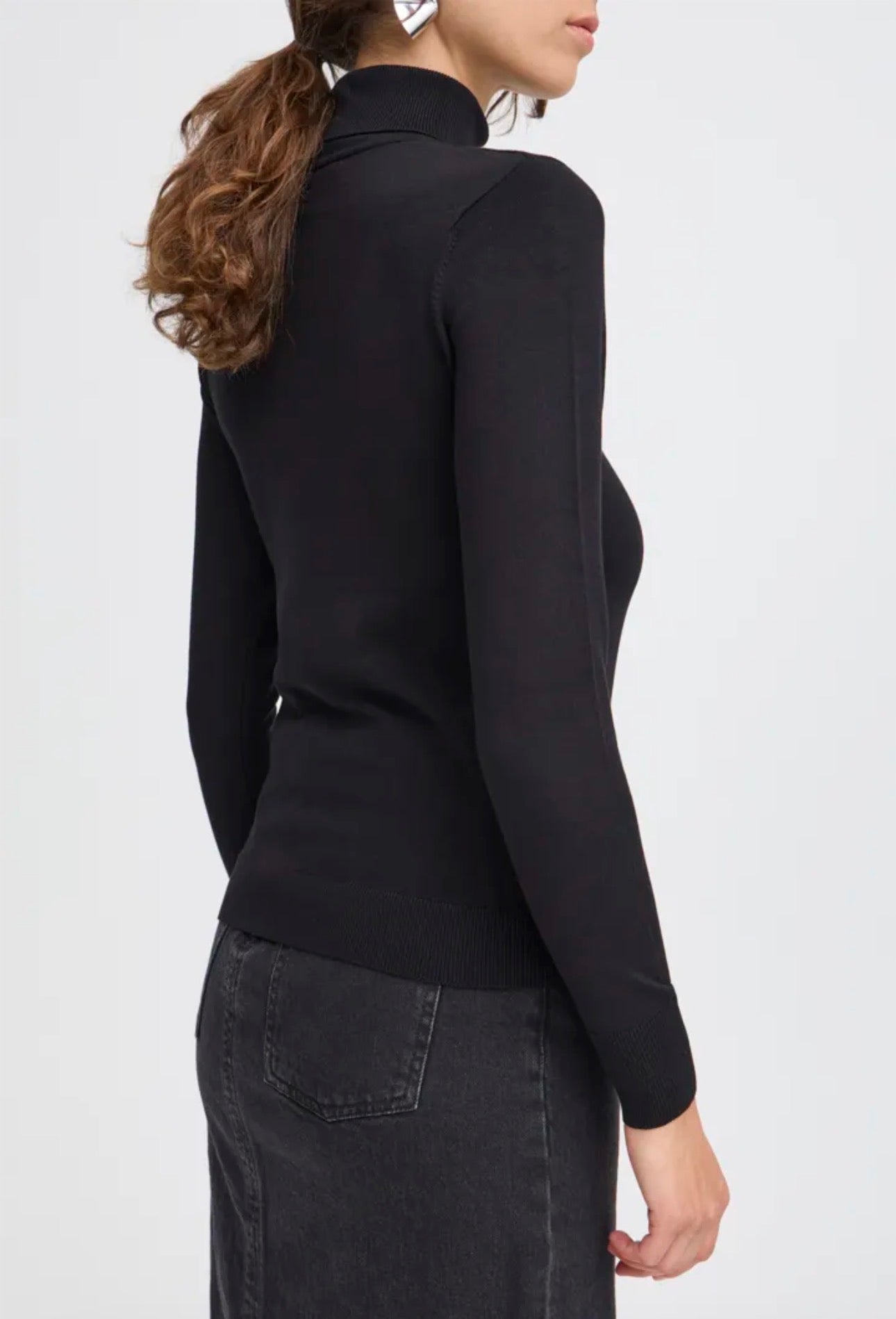B YOUNG MMORLA ROLLNECK - BLACK