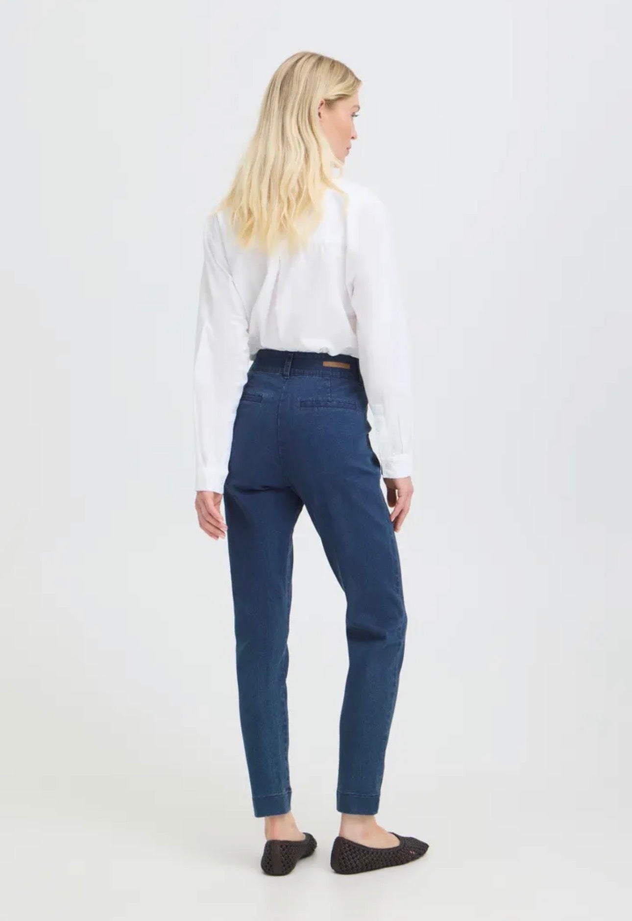 B YOUNG KAFKA DIXI CHINO JEANS - MID BLUE DENIM