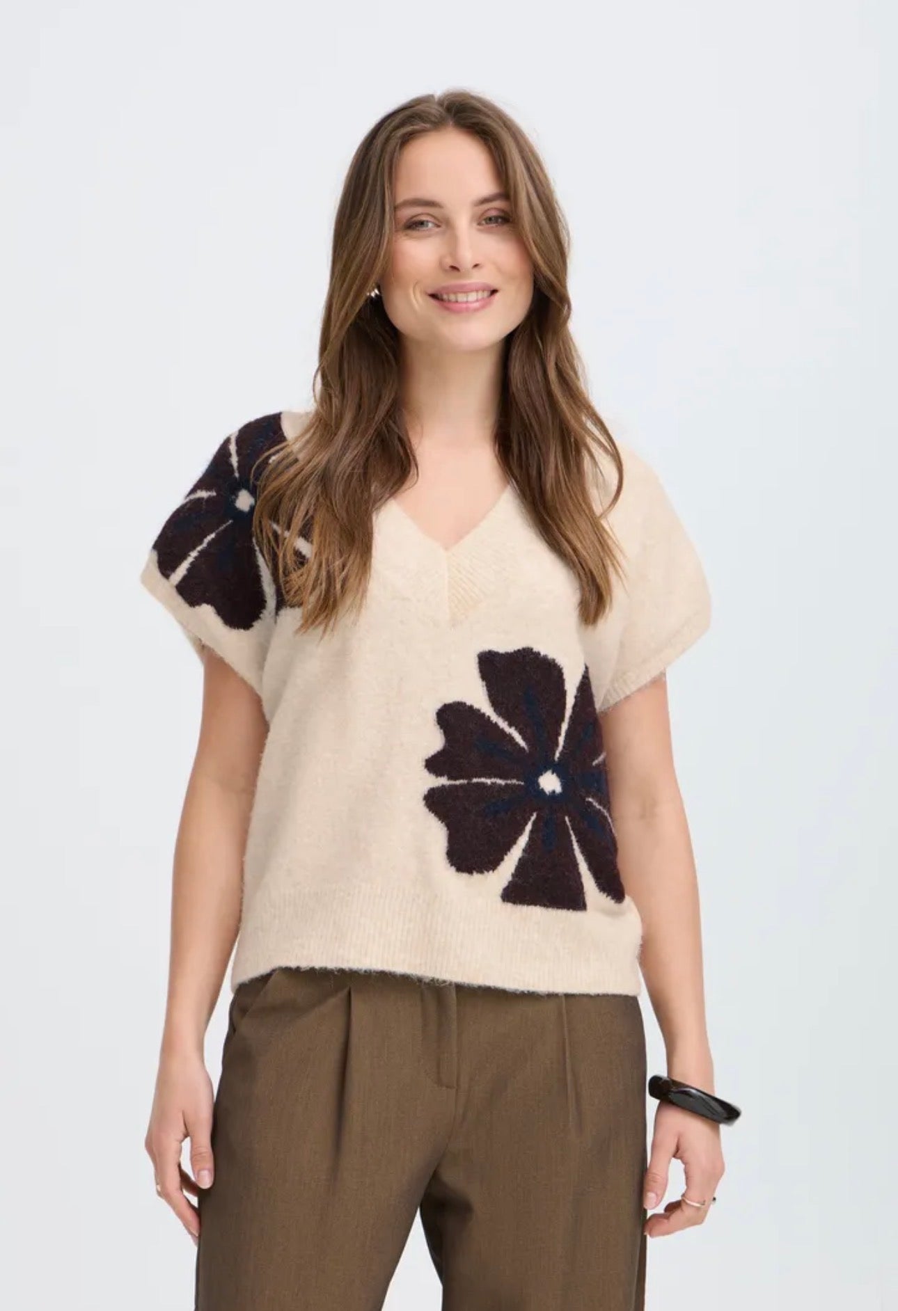 B YOUNG OMEA V-NECK SLIPOVER TOP - FIG MELANGE FLOWER
