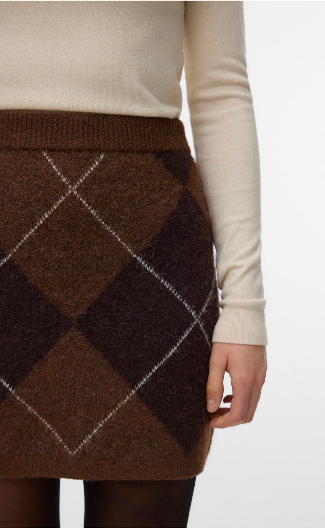 VERO MODA DARLA SHORT SKIRT - CHOCOLATE/COCOA BROWN