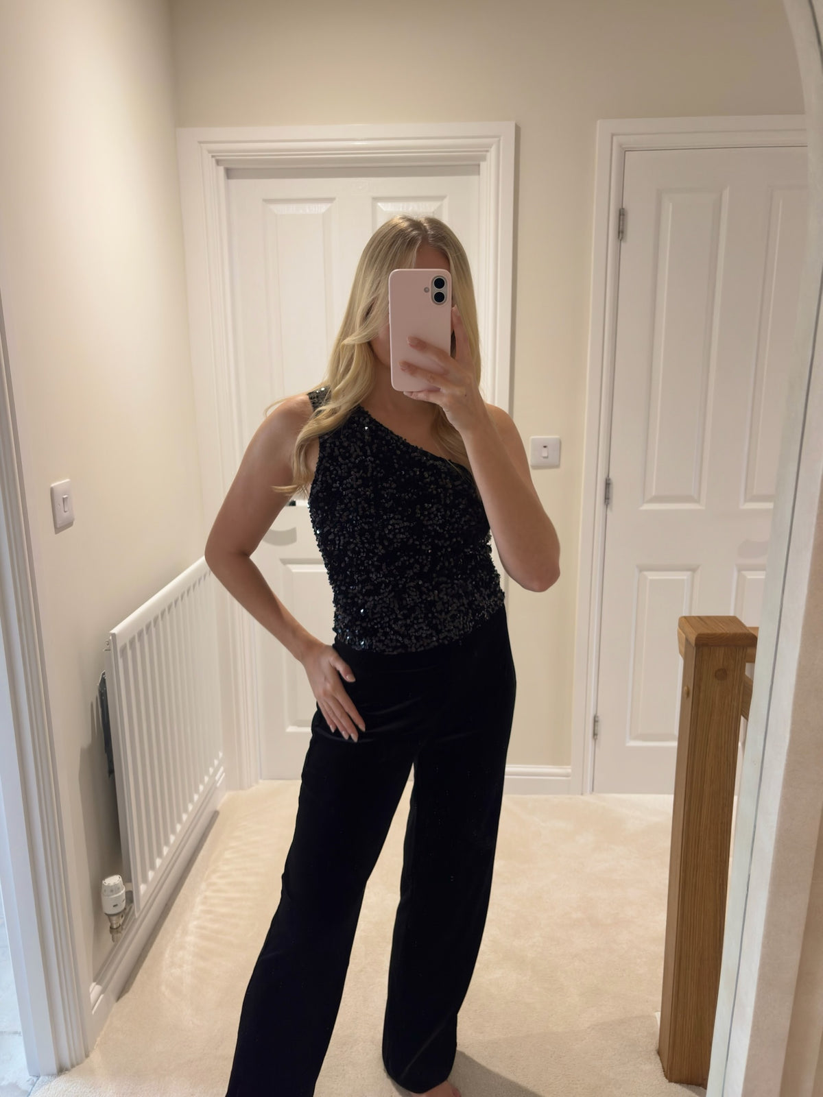 ONLY CONFIDENCE ASSYMETRIC TOP - BLACK / SEQUIN