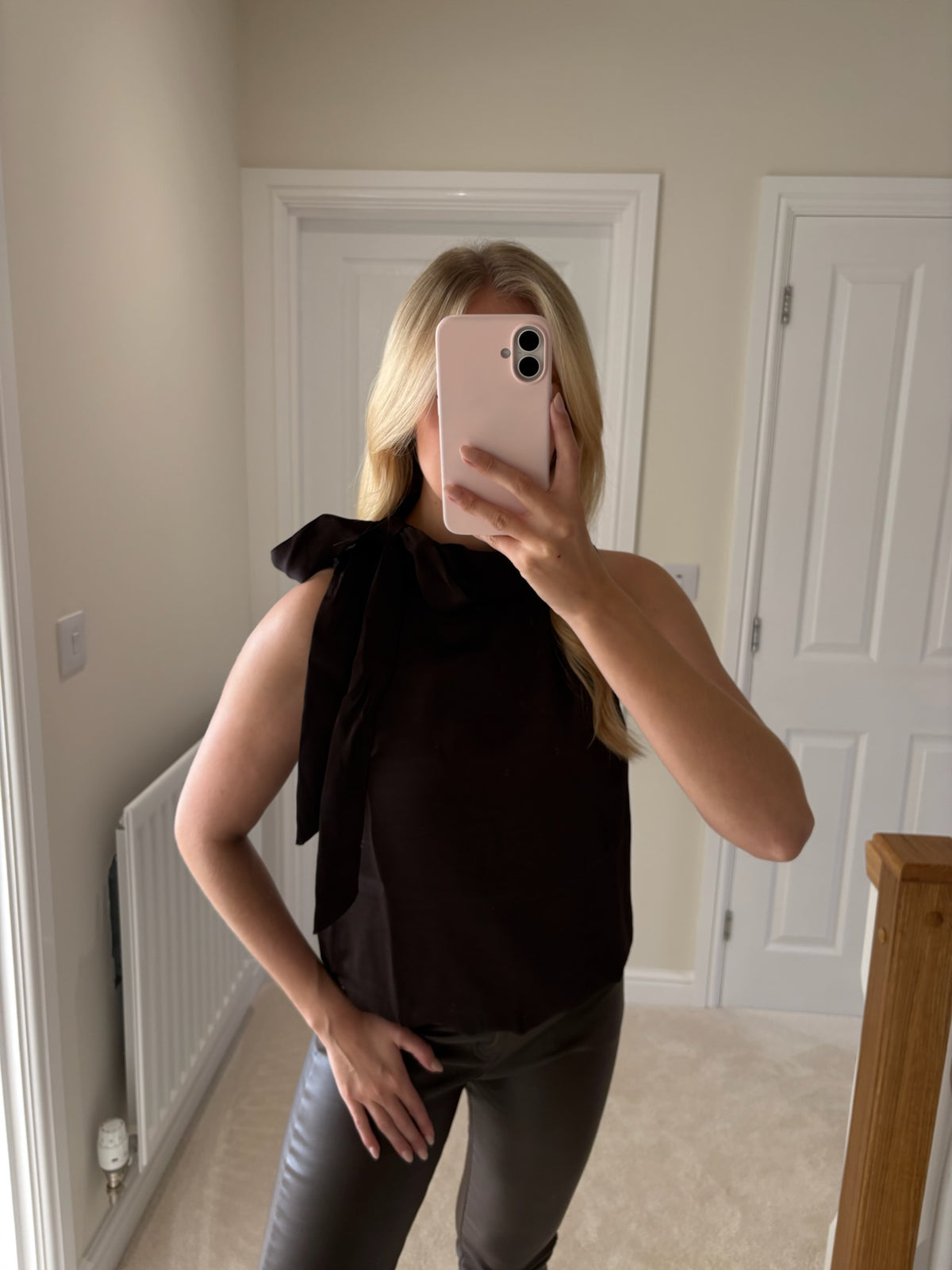 VERO MODA MIRO SLEEVELESS TIE TOP - CHOCOLATE TORTE