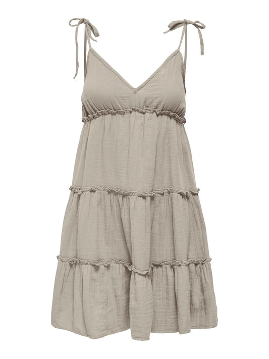 ONLY THYRA STRAP SHORT DRESS 15373328 SILVER LINING